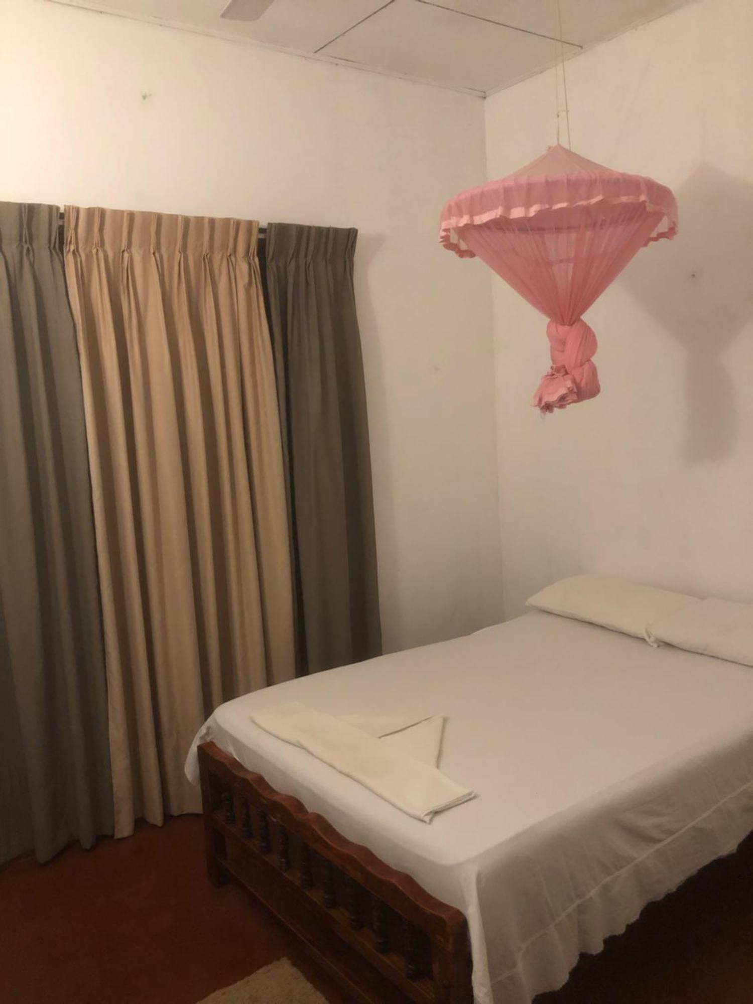 Galle Rest Home Екстериор снимка