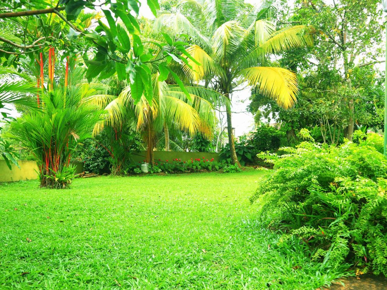 Galle Rest Home Екстериор снимка