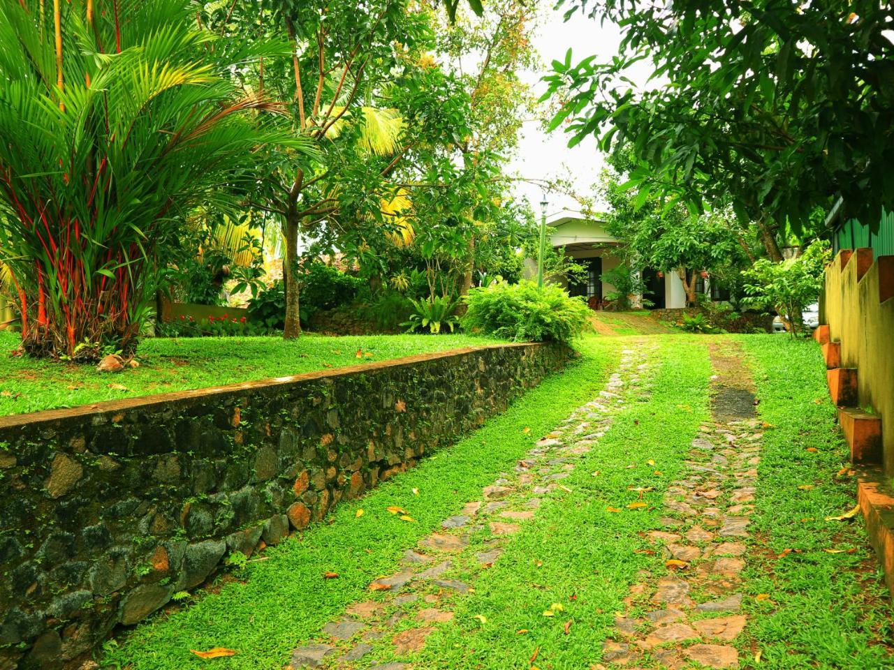 Galle Rest Home Екстериор снимка