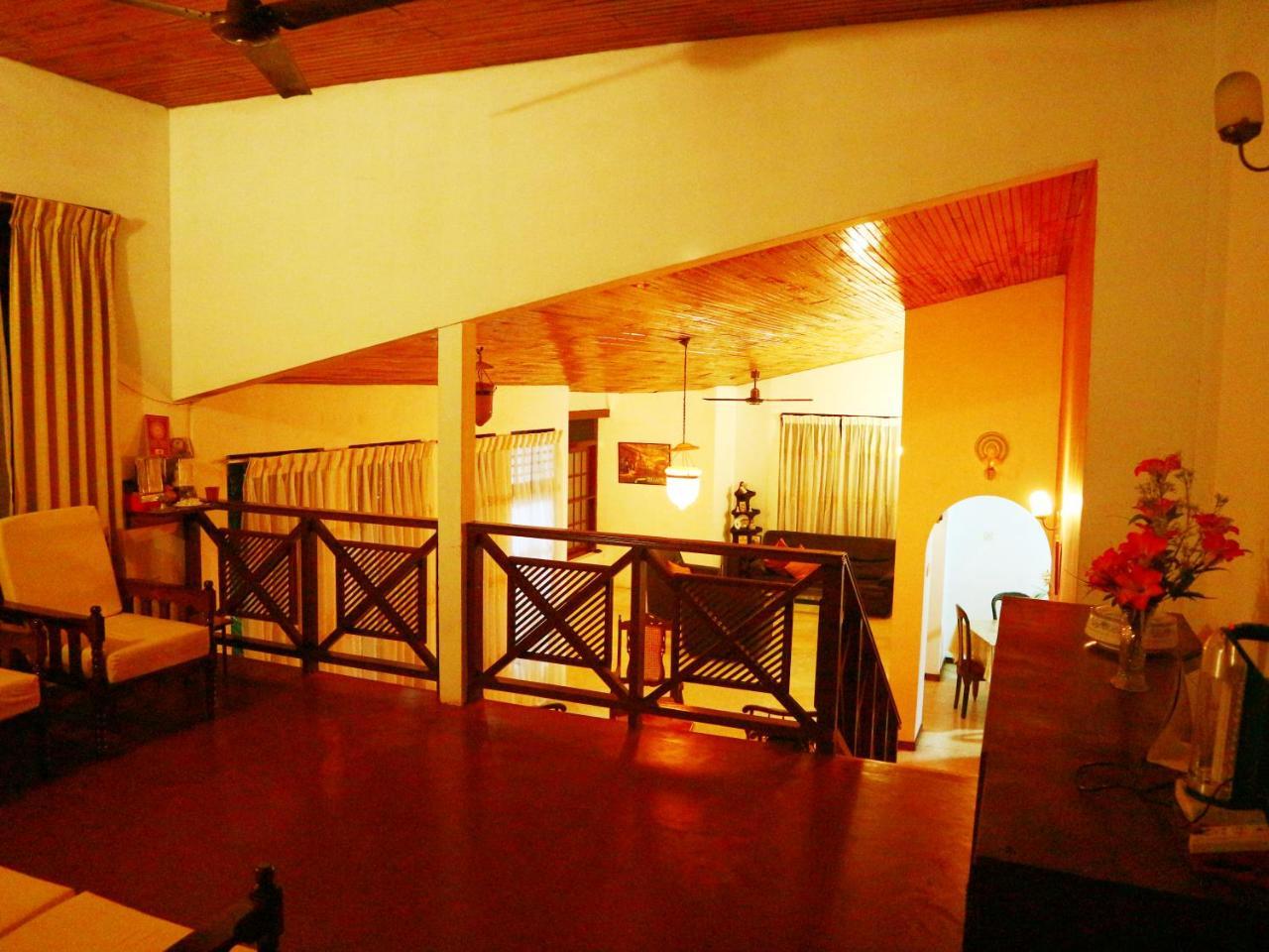 Galle Rest Home Екстериор снимка
