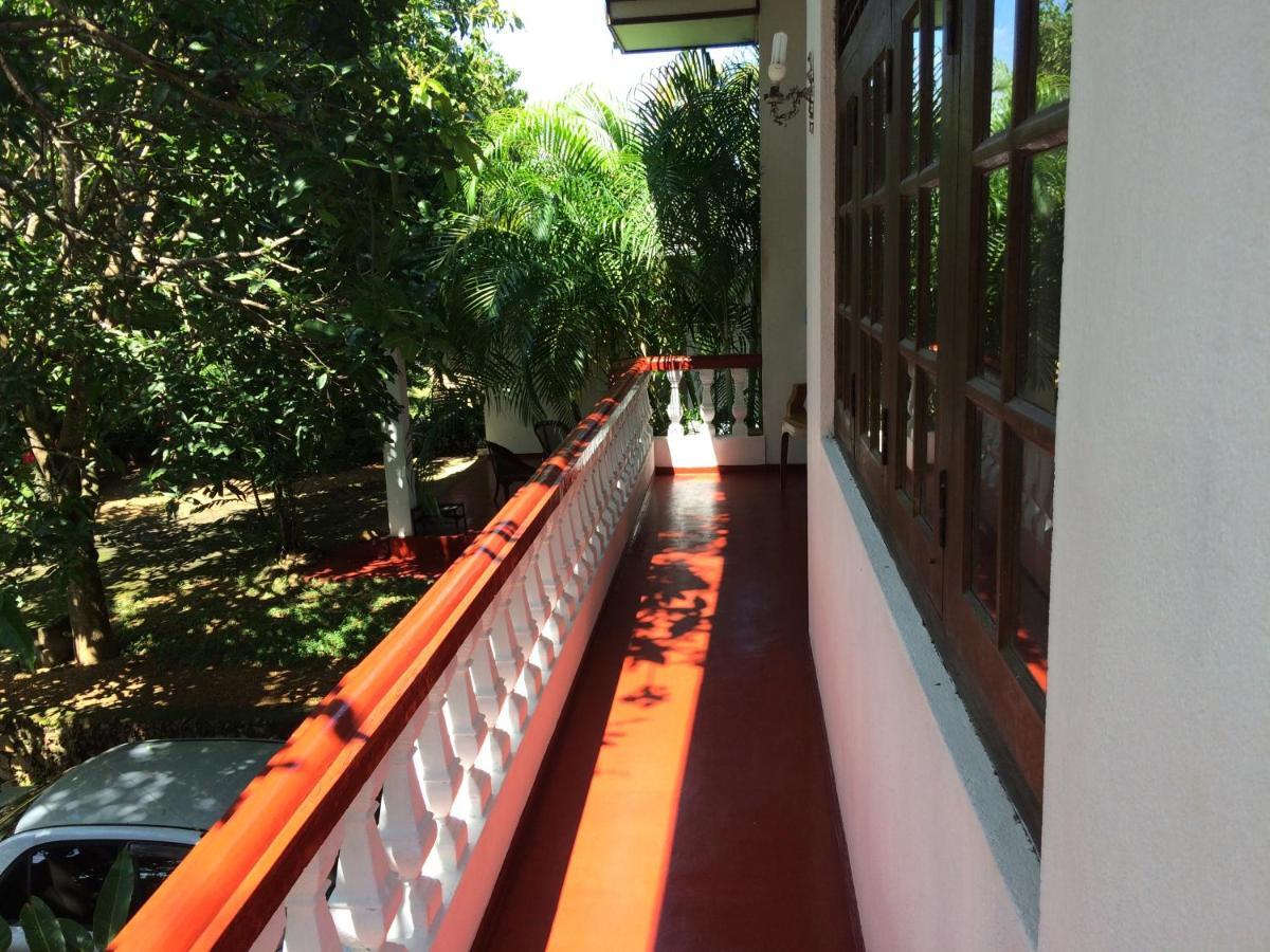 Galle Rest Home Екстериор снимка