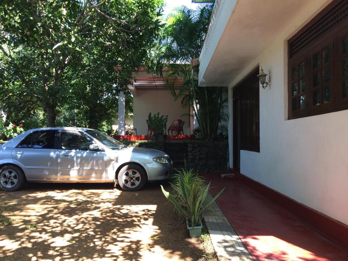 Galle Rest Home Екстериор снимка
