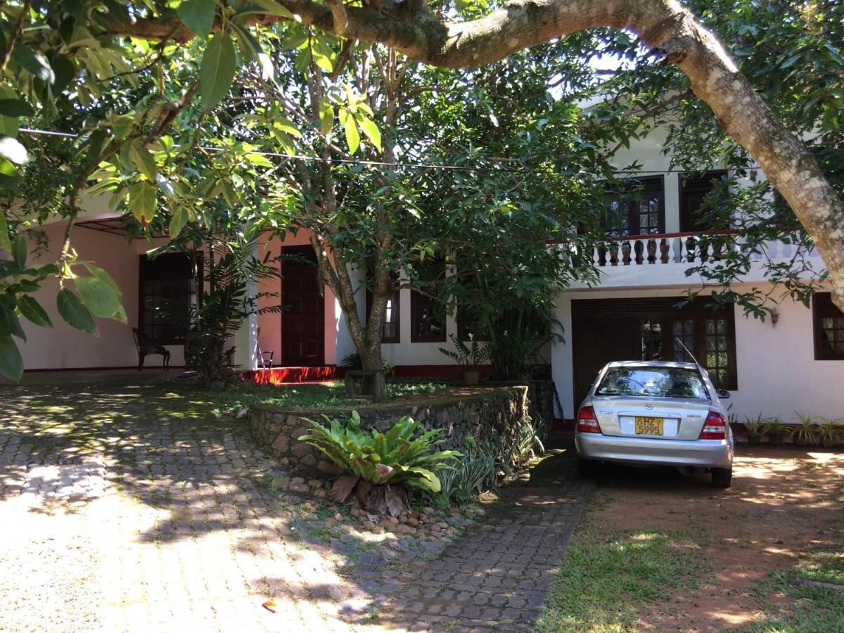 Galle Rest Home Екстериор снимка