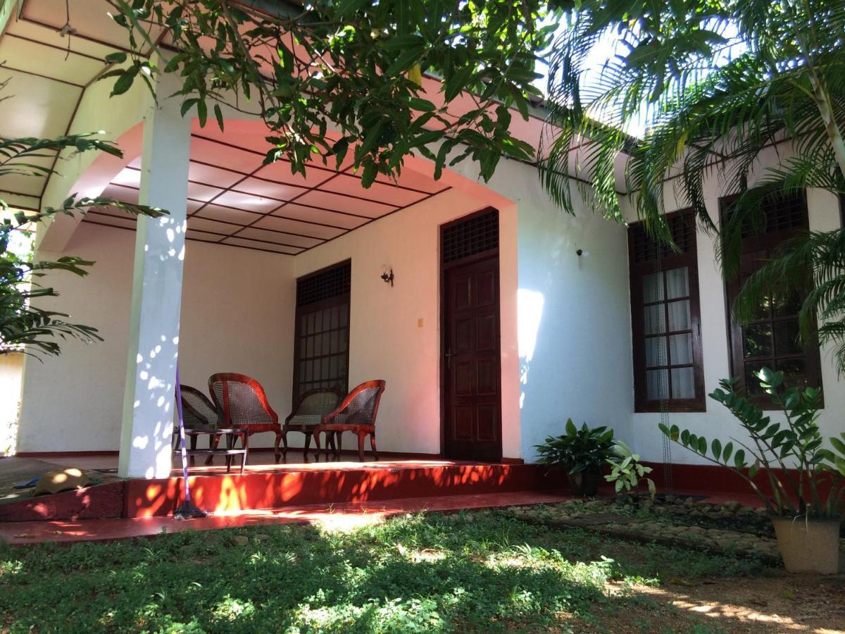 Galle Rest Home Екстериор снимка